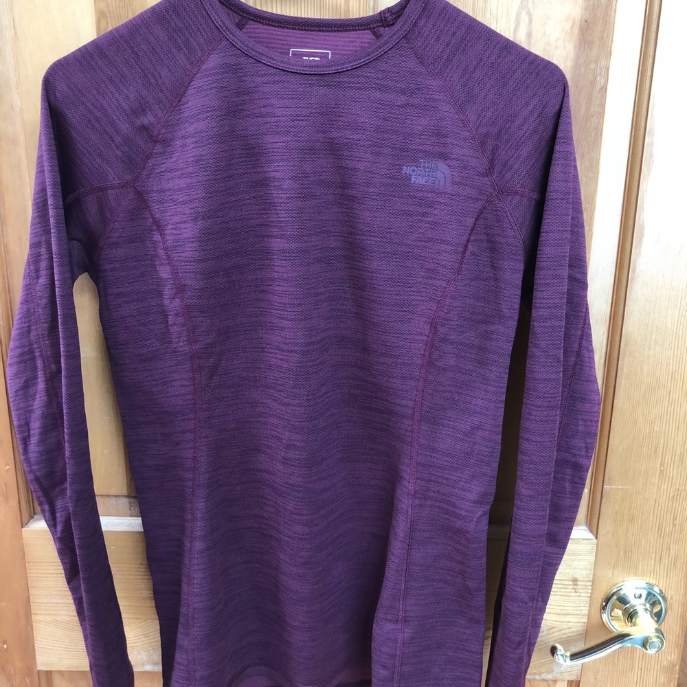 North Face Athletic Top - Never Worn